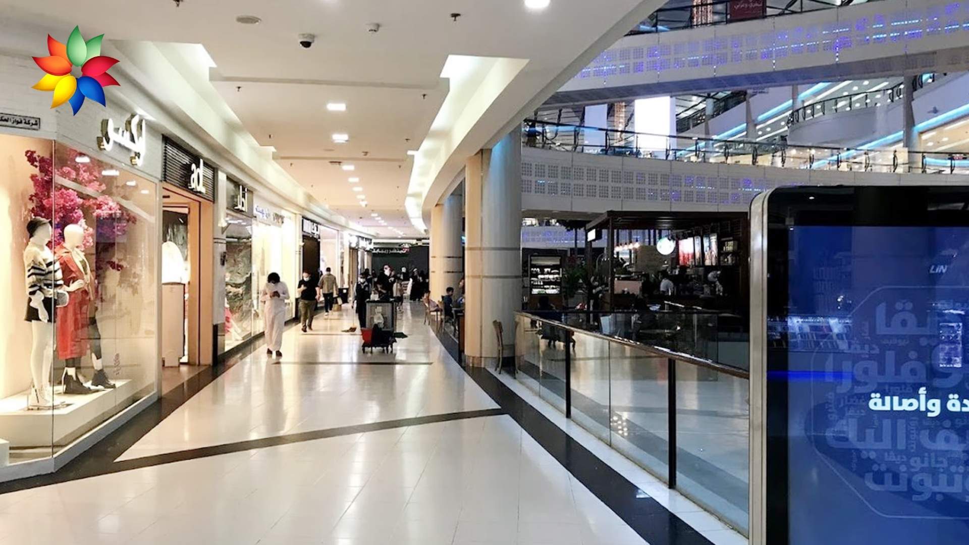 Shopping walkways at Riyadh Gallery Mall